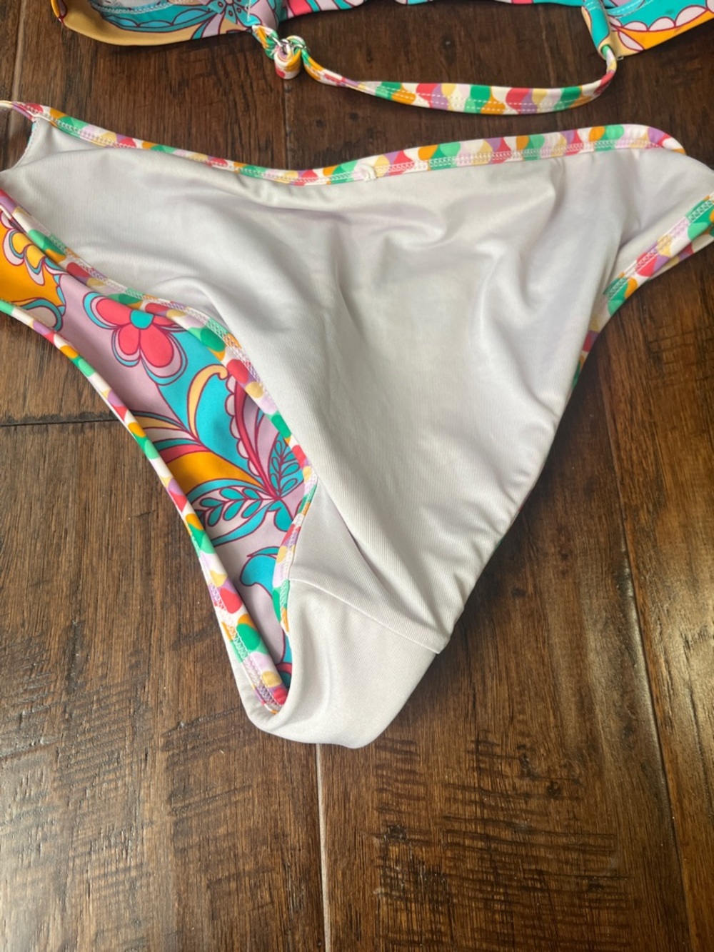 Floral Multicolor String Bikini Set - Picture 3 of 3